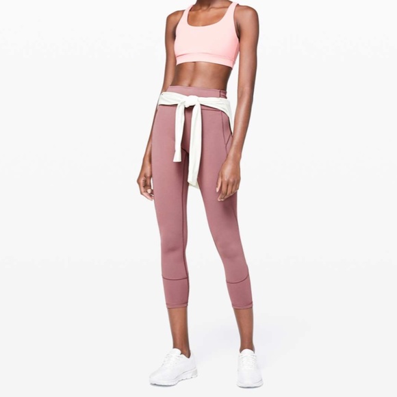 lululemon athletica Pants - Lululemon In Movement Tight 25" *Everlux - S6